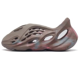 Corredor de espuma Yeezy (13 colores)  