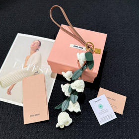 MIUMIU lirio de cuero de la bolsa del valle colgante cuerda colgante-3667  