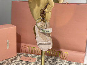 MIUMIU zapato rosa colgante-3879  