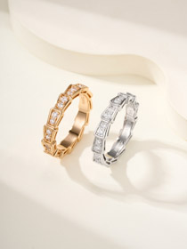 Bulgari anillo de hueso de serpiente de diamante completo-3756