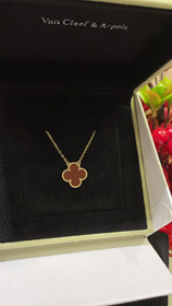 Van Cleef & Arpels Carnelian de cuatro hojas trípol collar de oro-3888