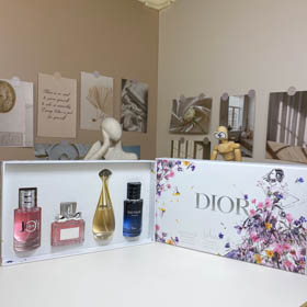 Dior perfume set de 4 piezas color flor versión-3471